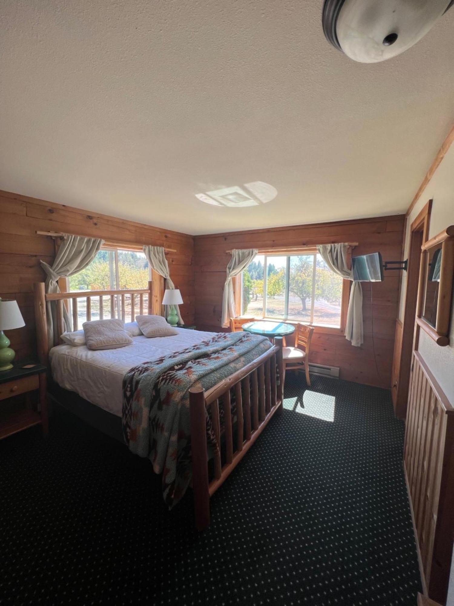 Deer Harbor Inn מראה חיצוני תמונה